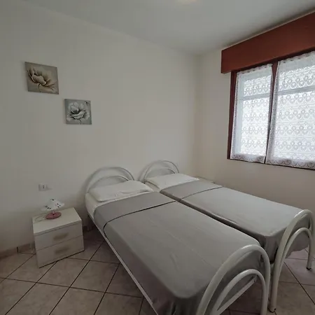 Lidia * 罗索利纳